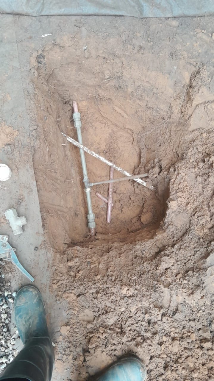Burst pipe excavation and repair